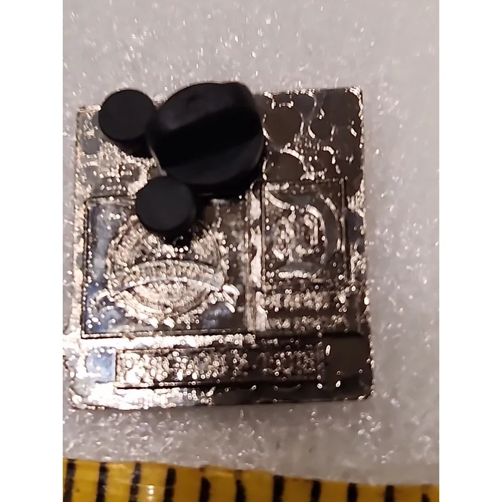 Disney Pin Mickey Mouse Disneyland 60 Diamond Celebration Tea Cup Vehicle 109411